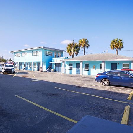 Aladdin Motel By Oyo Merritt Island Exterior photo